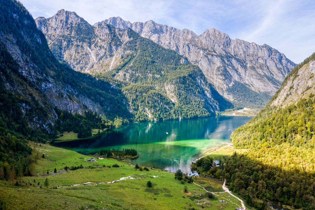 Baviera, lo spettacolare nido d'aquila a 1800 metri di altezza che domina le Alpi tra storia e panorami da sogno