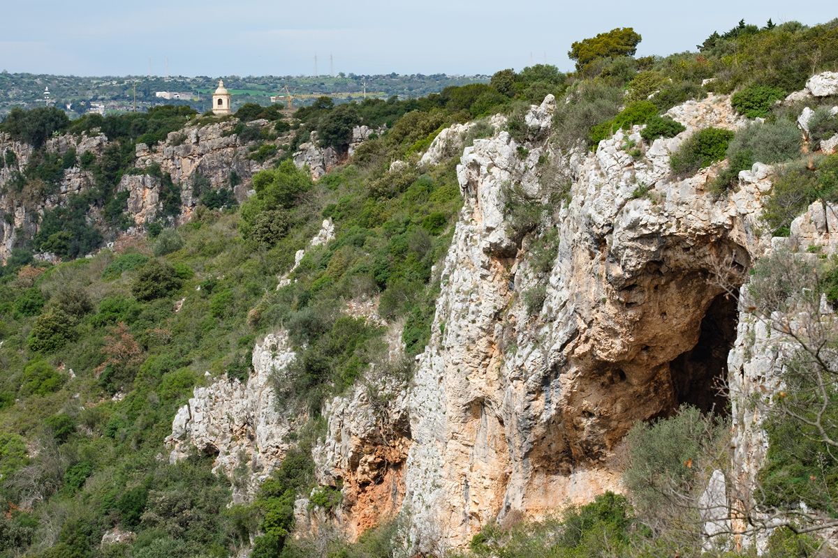 L'unico Grand Canyon italiano si trova in Puglia, e arriva fino a 200 metri di profondità