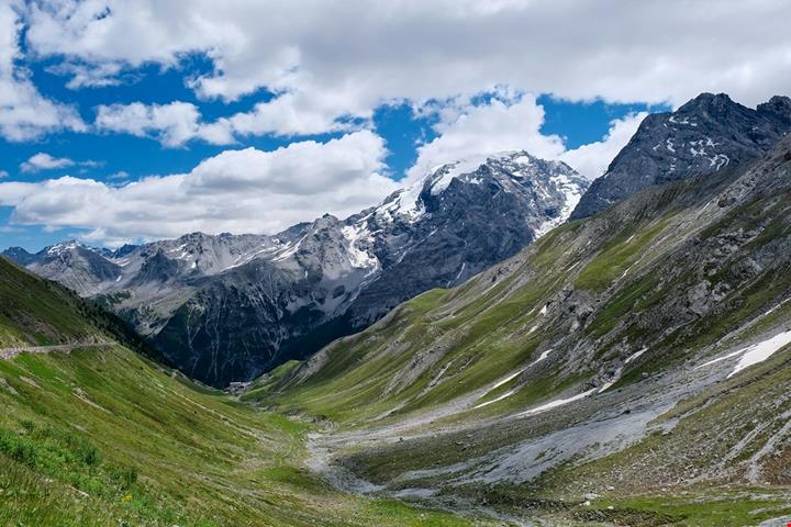 matteo-tiso-q9dtw9nvct4-unsplash (1)