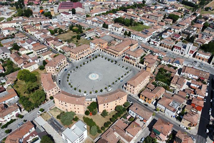 Tresigallo (2)