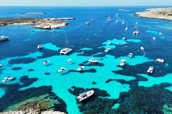 In Sicilia c'è una spiaggia diversa da tutte le altre: la storia del suo nome risale a 2500 anni fa