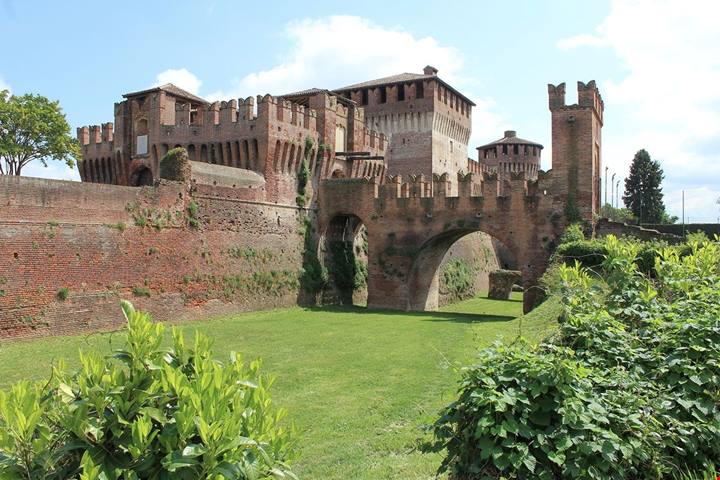 Anche Gutenberg è passato da qui: in Lombardia c'è il borgo che ha inventato la stampa