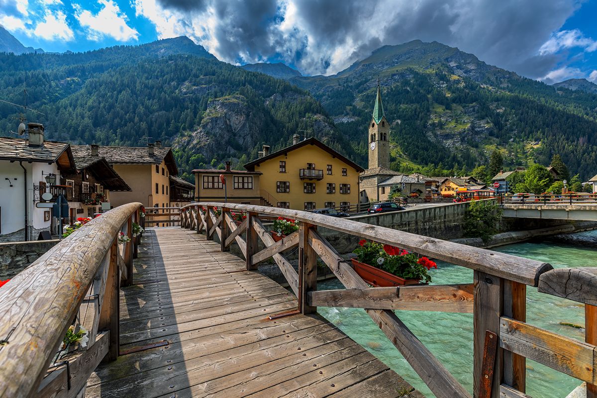 In Valle d'Aosta hanno inventato il sonnoturismo: viaggiare per dormire è la nuova frontiera delle vacanze rilassanti