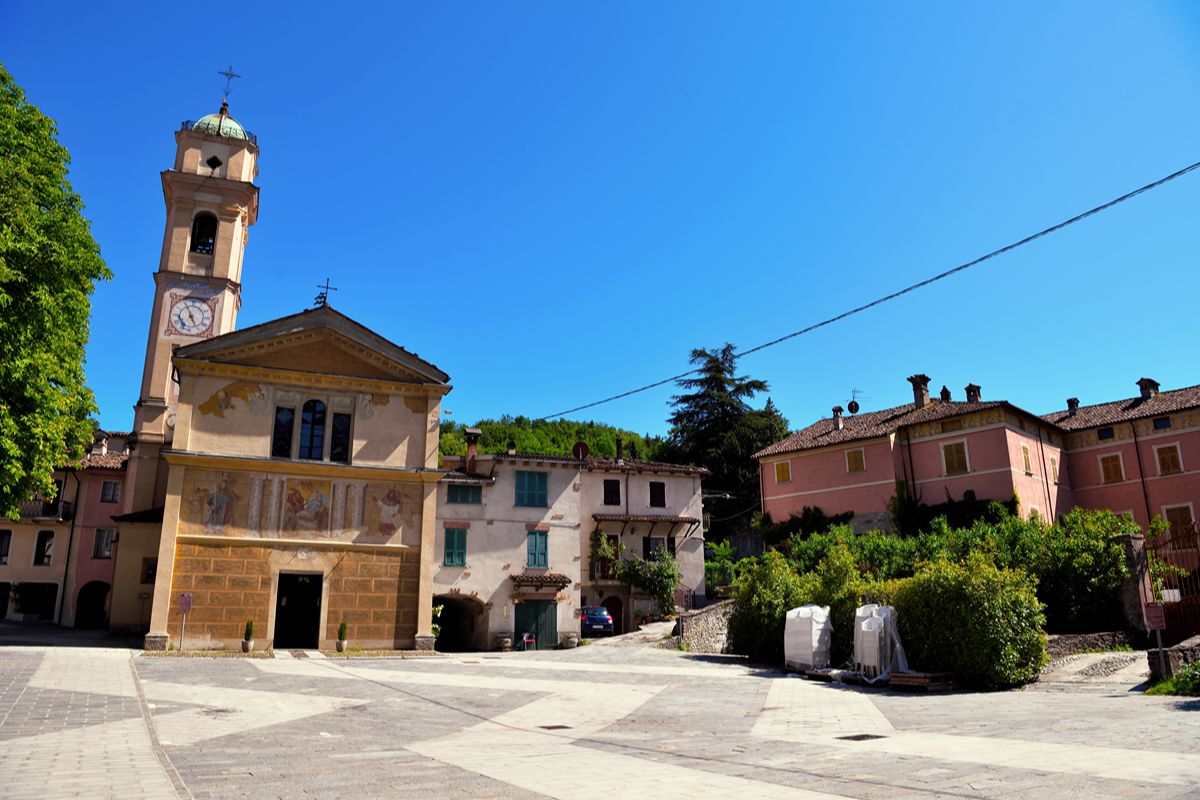 Un antico borgo dall'anima ligure nel cuore del Piemonte: il gioiello medievale celebre per le sue ciliegie Slow Food
