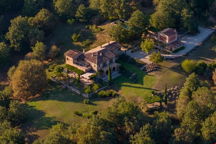 Castello di Reschio (3)