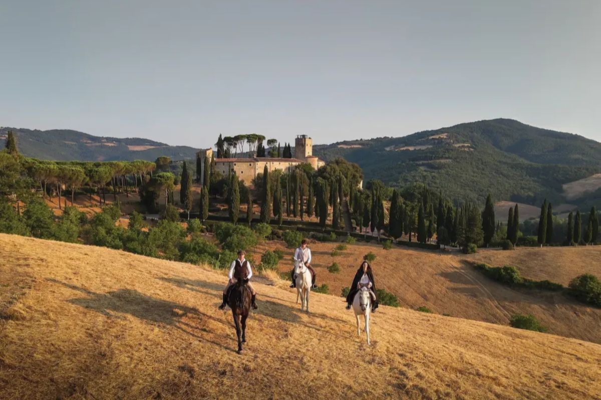 Un castello di 1000 anni fa diventato un hotel da sogno che ha conquistato VIP e star internazionali