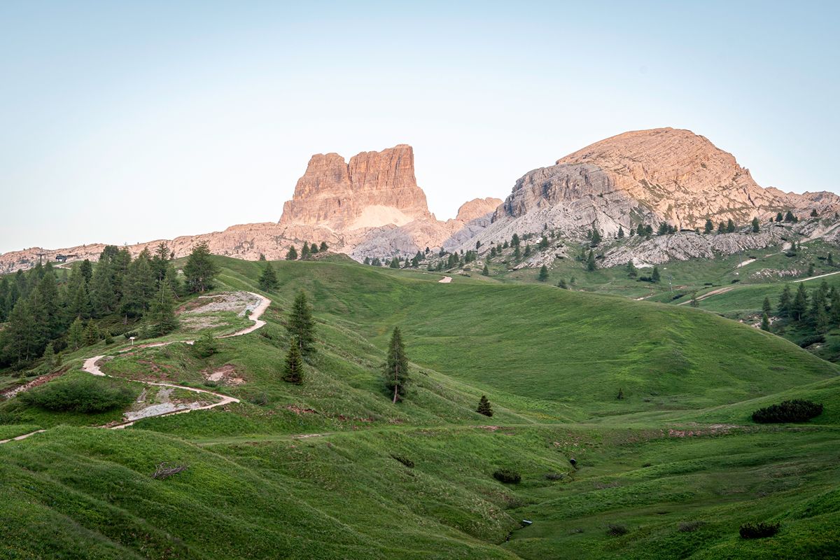 180 chilometri di puro splendore: se ami la montagna devi assolutamente fare questa strada prima dell'inverno
