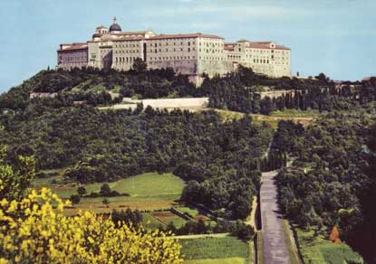 Abbazia di Montecassino, lato nord-ovest