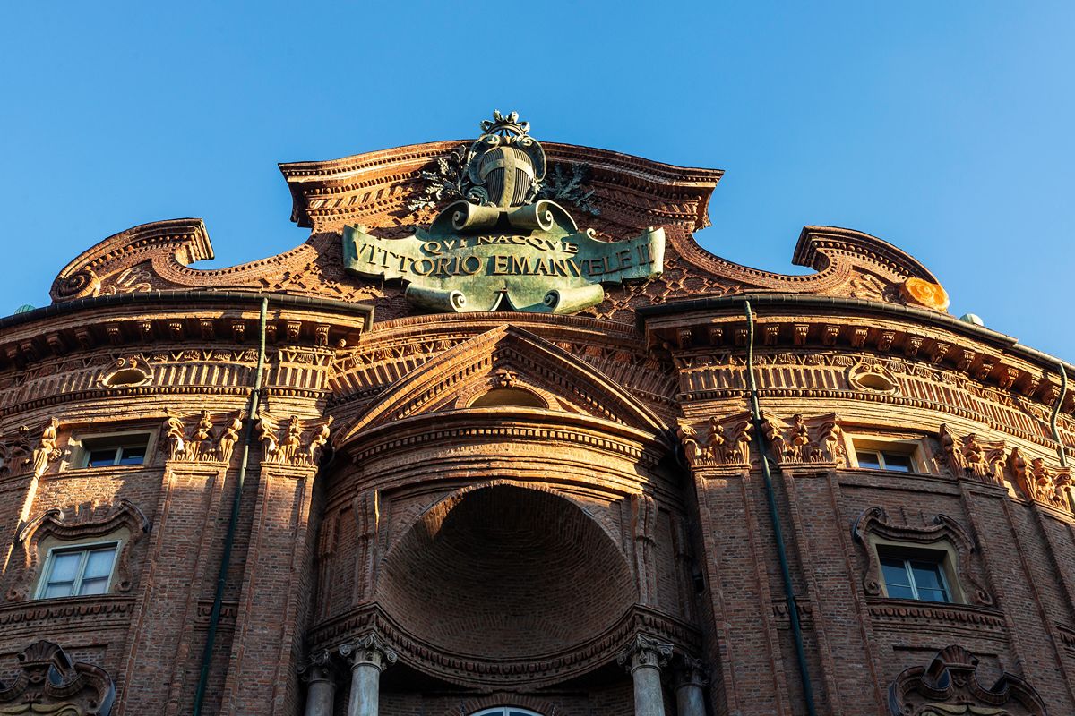 Una facciata che lascia a bocca aperta: questo palazzo di Torino è il capolavoro dimenticato del Barocco