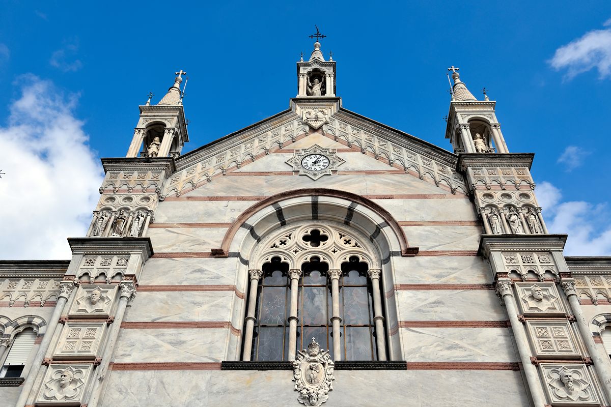 Preghiere con vista: sulle coste di Rapallo c'è un santuario panoramico dove si arriva in funivia