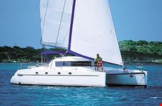 Il catamarano invelato