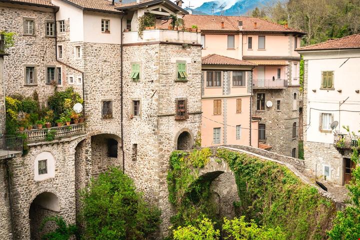 Bagnone (1)