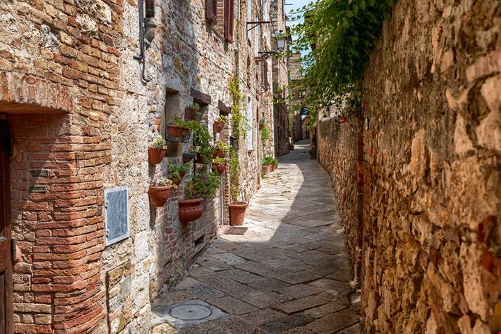 La piccola Boemia d'Italia è la splendida città della Toscana dove da secoli si producono cristalli