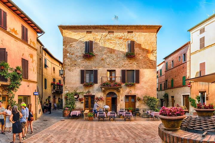 Il borgo toscano nato da un sogno rinascimentale: Pienza è la terrazza più elegante sulla Val d’Orcia