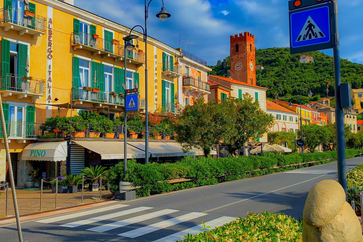 Liguria, il borgo baciato sul mare che per 600 anni è stato una repubblica indipendente