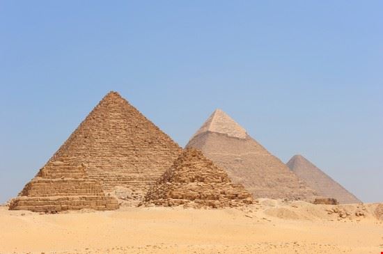  Giza zvonkomaja - ©Shutterstock zvonkomaja - ©Shutterstock
