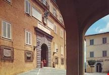 Palazzo Papale e Guardia Svizzera
