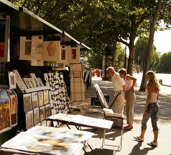 Latin Quarter Paris Dana Ward - ©Shutterstock Dana Ward - ©Shutterstock