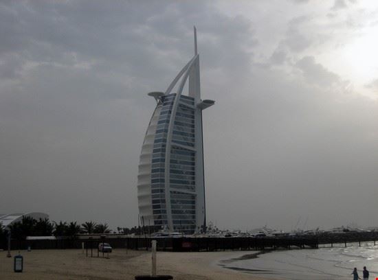 Dubai con la nave L'albergo a 7 stelle Viviana Riva Viviana Riva