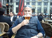 L'ultima birra a Bruxelles sulla Grand Place prima del ritorno a casa