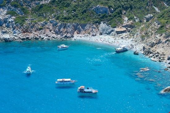 Spiaggia di Koukounaries - Fonte: Milos Jokic - ©Shutterstock - Milos Jokic - ©Shutterstock - Milos Jokic - ©Shutterstock