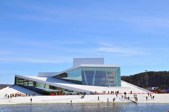 Opera House - Fonte: Espen E - ©Shutterstock  - Espen E - ©Shutterstock  - Espen E - ©Shutterstock 