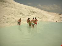 Pamukkal piscine di travertino