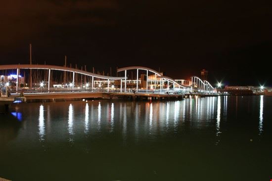 Mare Magnum Barcellona Yerimen Laya Yerimen Laya