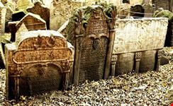 Lapidi del cimitero ebraico