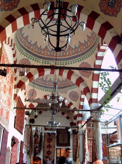 Un ponte tra Oriente e Occidente Istanbul MARKO BARDAZZI MARKO BARDAZZI