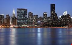 Lo skyline di New York con il Chrysler Building
