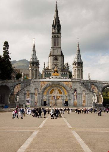 La Basilique Supérieure La Basilique Supérieure