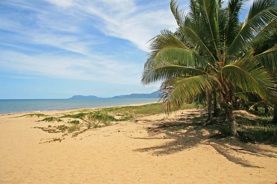  Cairns Joyce Mar 
©Shutterstock Joyce Mar 
©Shutterstock