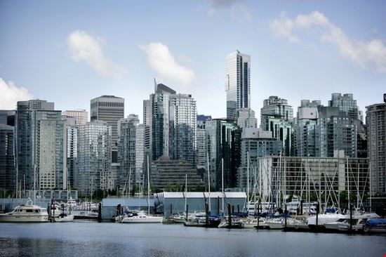 Downtown - Rainer Plendl 
©Shutterstock  - Rainer Plendl 
©Shutterstock 