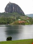 medellin piedra de penol