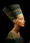 berlin egyptian museum nefertiti