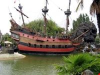 paris disneyland paris the ship