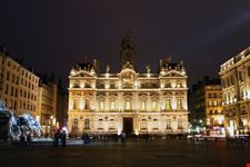 lyon place des terreaux