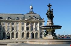 bordeaux place de la bourse
