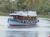 boating kumarakom