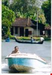 speed boat