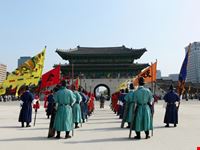 seoul source chris102