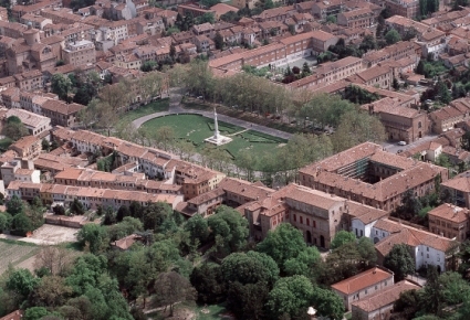 Piazza Ariostea