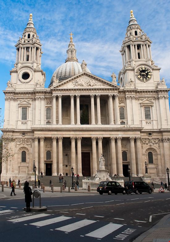 St. Paul Cathedral  London  
