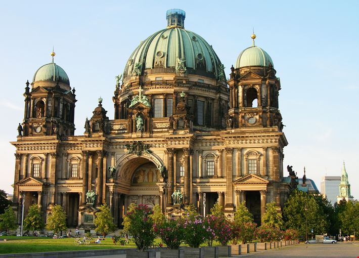 Berlin Cathedral Berlin Monuments And Historic Buildings Berlin Cathedral Berlin Monuments And Historic Buildings
