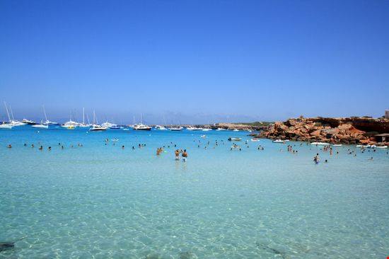 C'è anche un'italiana tra le 10 spiagge più belle al mondo: ecco quali sono e dove si trovano