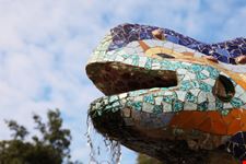 barcelona park gueell salamanderfontaene copyright joffreym  shuterstock