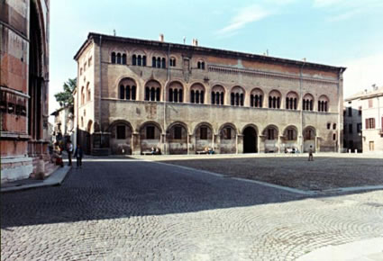 Il Palazzo Vescovile