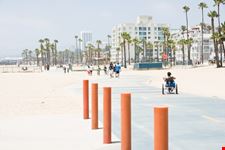 los angeles venice beach boardwalk
