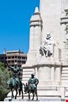 madrid cervants und don quijote auf dem plaza de espana